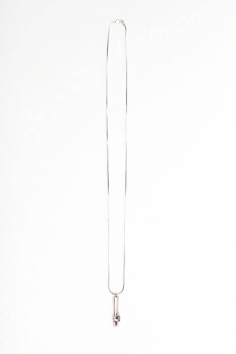 The-scissors-pendant-silver-by-glenda-lopez-back-1