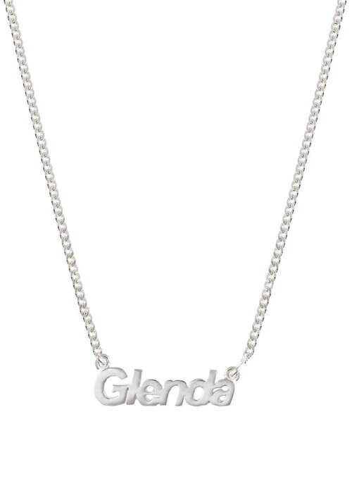 silver-nameplate-necklace